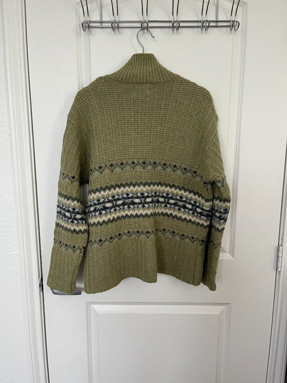 Women's Vintage Fisherman Sweater, Olive Green, Size Large, 100% Wool - Picture 8 of 14
